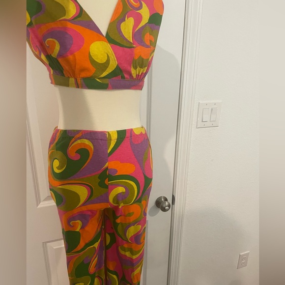 Vintage Bell bottom and halter top outfit - Picture 8 of 9